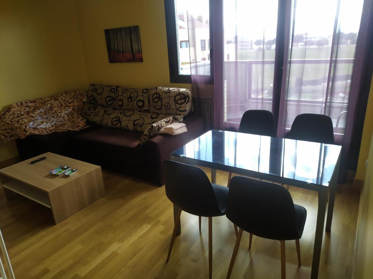 Apartamento Italia Terraza Y Vistas Montana Ideal Para Mascotas Logroño Exterior foto